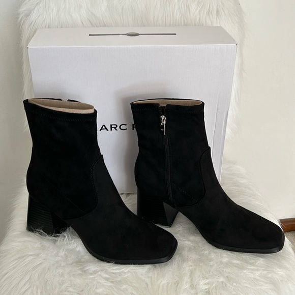 NWT, Marc Fisher blk suede bootie sz 8 1/2 - Picture 3 of 12